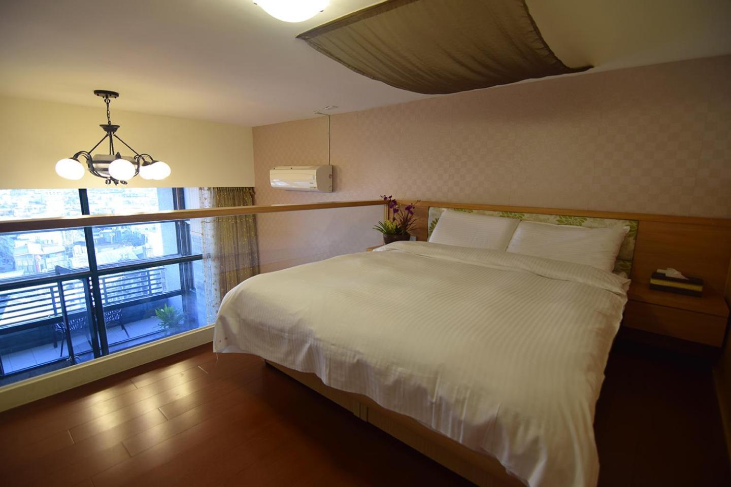 No. 21 Jiaoxi Hot Spring Homestay Экстерьер фото
